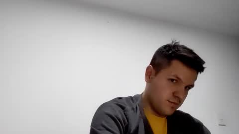 Snapshot of cristopher3042 chatting on 02-12-25, 04:54 cristopher3042 online show from 02-12-25, 04:54