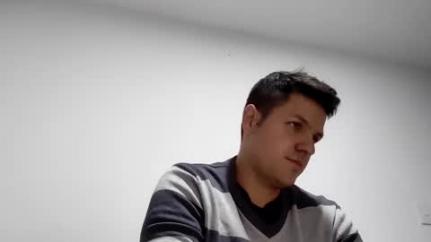 Snapshot of cristopher3042 chatting on 02-20-25, 02:07 cristopher3042 online show from 02-20-25, 02:07