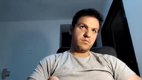 Snapshot of cristopher3042 chatting on 11-05-25, 02:00 cristopher3042 online show from 11-05-25, 02:00