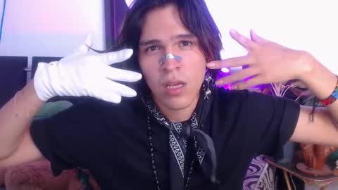 Cristopher online show from 12-22-24, 06:15