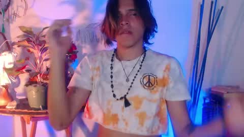 Cristopher online show from 01-20-25, 01:18