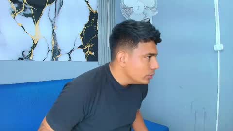 cristopher_collins2 online show from 05-02-26, 03:44