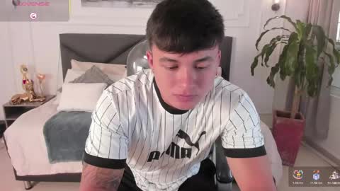 Cristopher online show from 05-09-26, 01:16