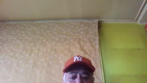 Snapshot of crmperez chatting on 01-05-25, 08:42 crmperez online show from 01-05-25, 08:42