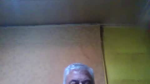 Snapshot of crmperez chatting on 01-20-25, 11:43 crmperez online show from 01-20-25, 11:43