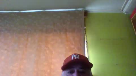 Snapshot of crmperez chatting on 12-14-25, 09:30 crmperez online show from 12-14-25, 09:30
