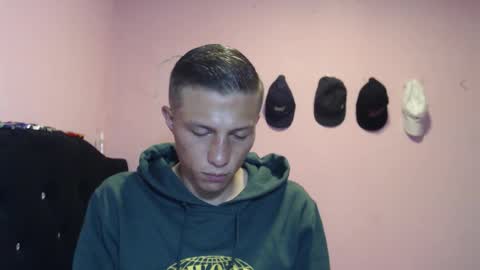 cronos_hot_888 online show from 02-27-26, 06:35