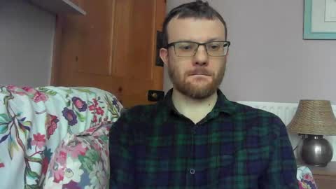 Snapshot of cropper4fun chatting on 04-11-26, 08:18 Cropper online show from 04-11-26, 08:18