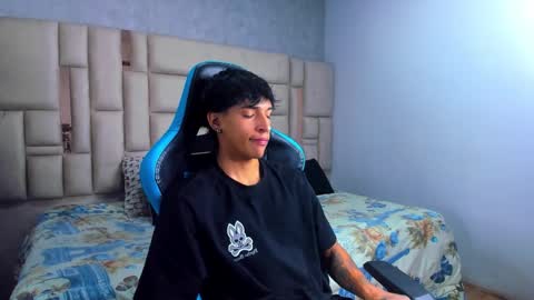 Snapshot of croy_myer chatting on 03-16-26, 12:49 Croy online show from 03-16-26, 12:49