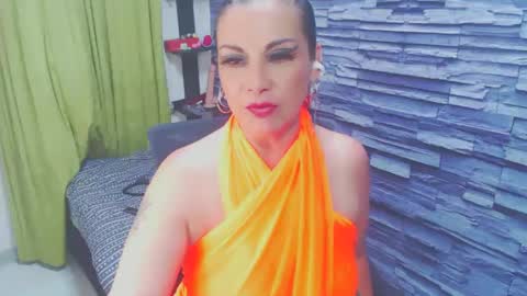 cruela_deviil online show from 01-25-25, 05:51