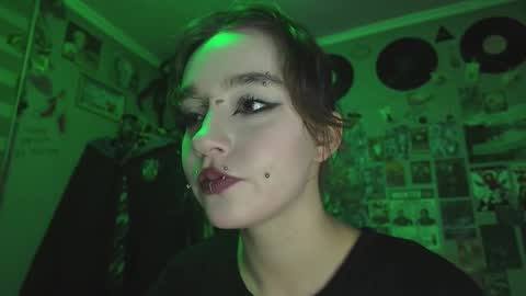 cruella_mira online show from 11-13-25, 04:39