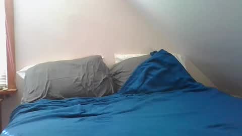 Crush380 online show from 12-21-25, 04:36