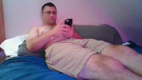 Snapshot of crush380 chatting on 07-10-26, 06:21 Crush380 online show from 07-10-26, 06:21