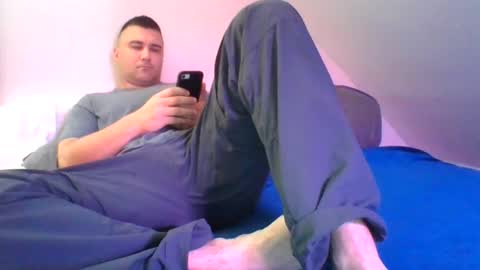Snapshot of crush380 chatting on 08-07-26, 05:04 Crush380 online show from 08-07-26, 05:04