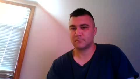 Snapshot of crush380 chatting on 08-08-26, 03:14 Crush380 online show from 08-08-26, 03:14