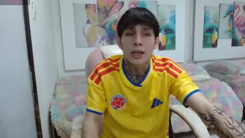Snapshot of cry_thereal chatting on 06-17-26, 10:32 cry_thereal online show from 06-17-26, 10:32