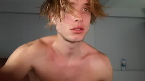 Lin inst lingoodyy online show from 02-05-25, 09:04