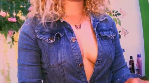 crysrus online show from 12-24-24, 12:11