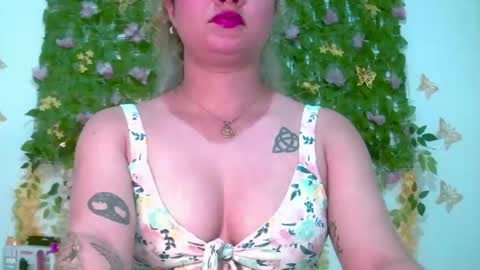 crysrus online show from 05-18-26, 08:03