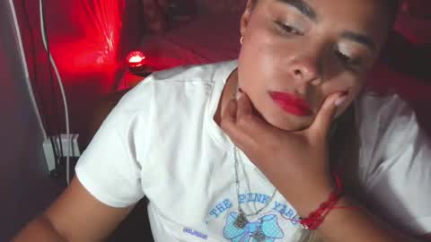 Snapshot of crystal_1991 chatting on 06-08-26, 01:28 CRYSTAL 1991 online show from 06-08-26, 01:28