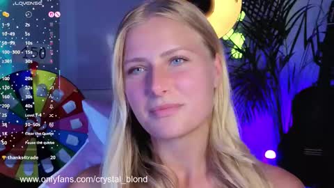 Crystal online show from 09-19-25, 09:04