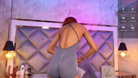 crystal_gilton online show from 12-14-25, 07:07