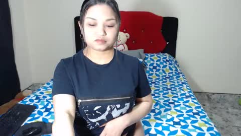   Crystal  Milf online show from 02-04-25, 11:16