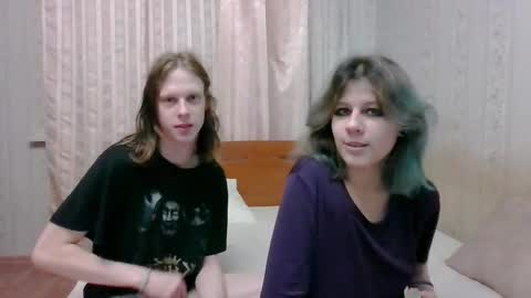 Crystal and Marcl online show from 12-09-24, 08:44