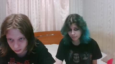 Crystal and Marcl online show from 12-17-24, 07:59