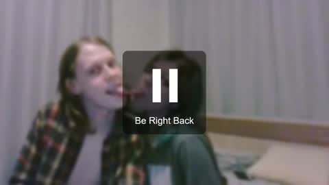 Crystal and Marcl online show from 01-04-25, 11:38