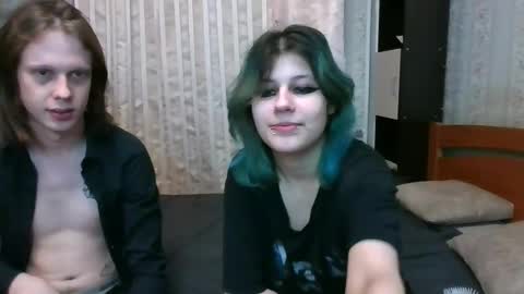 Crystal and Marcl online show from 01-22-25, 02:26