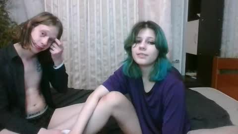 Crystal and Marcl online show from 01-23-25, 04:41