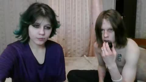 Crystal and Marcl online show from 01-29-25, 02:40