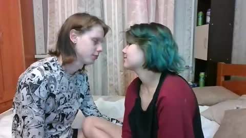 Crystal and Marcl online show from 02-13-25, 11:58