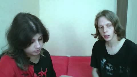 Crystal and Marcl online show from 09-24-25, 01:14
