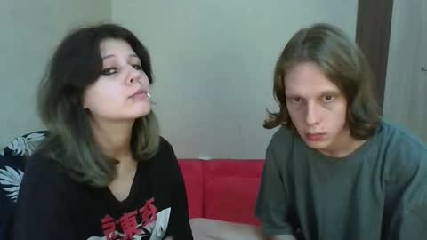 Crystal and Marcl online show from 09-30-25, 06:46