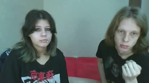 Crystal and Marcl online show from 10-05-25, 12:14