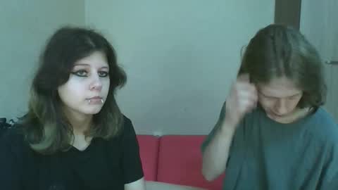 Crystal and Marcl online show from 11-08-25, 12:16