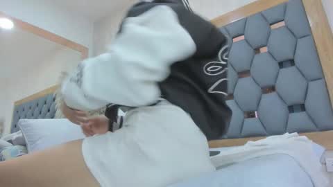 crystal_sm online show from 03-19-26, 03:10