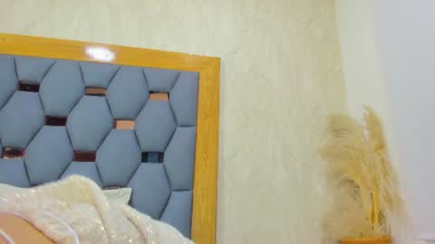 Snapshot of crystal_sm chatting on 07-14-26, 03:11 crystal_sm online show from 07-14-26, 03:11