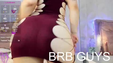 Snapshot of crystal_star16 chatting on 10-12-25, 06:07 Chris online show from 10-12-25, 06:07