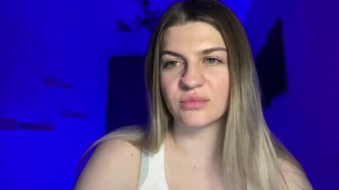 crystalblush01 online show from 03-16-26, 06:34