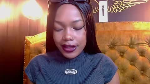 Crystal online show from 02-26-25, 08:33