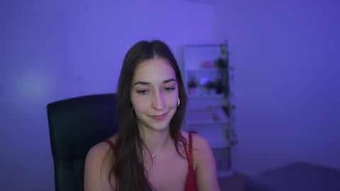 Snapshot of crystalbrunette18 chatting on 04-23-26, 06:32 Crystalbrunette18 online show from 04-23-26, 06:32