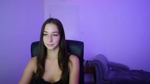 Crystalbrunette18 online show from 06-28-26, 05:19