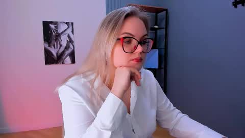 Crystal online show from 02-02-26, 05:28