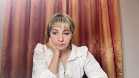 Mary online show from 05-15-26, 06:26