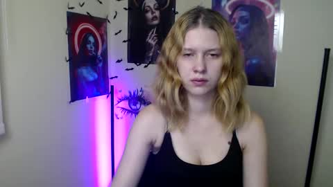 Stella online show from 11-09-25, 06:06