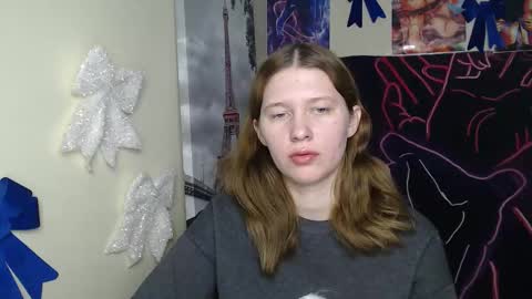 Stella online show from 01-14-26, 01:17