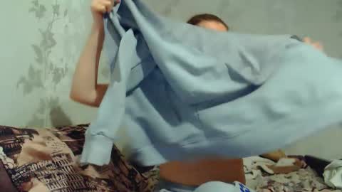 CrystallAngel online show from 02-10-26, 05:39